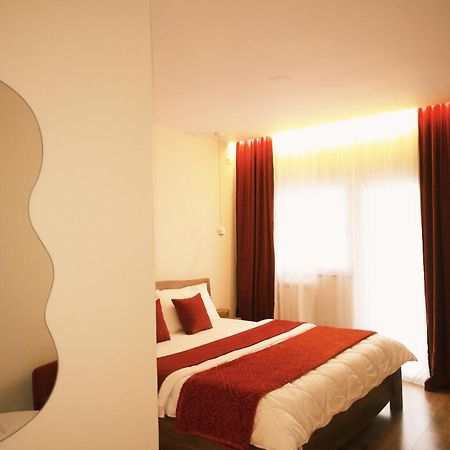 Vila Alpini Razëm Εξωτερικό φωτογραφία