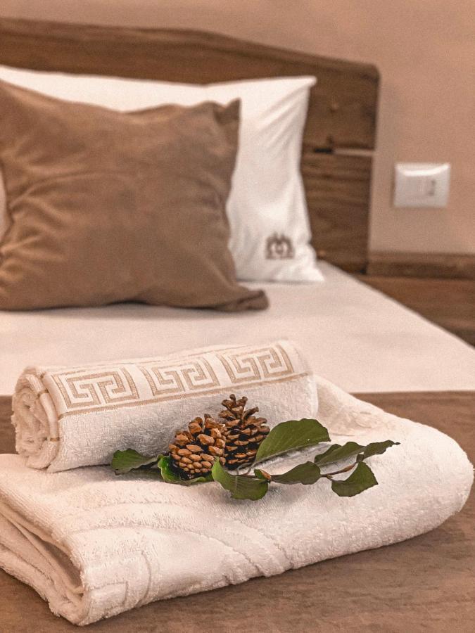 Vila Alpini Razëm Εξωτερικό φωτογραφία